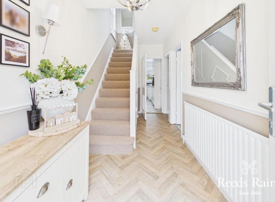 24 Mountainview Drive, Belfast, BT14 7GX