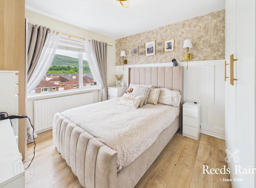24 Mountainview Drive, Belfast, BT14 7GX