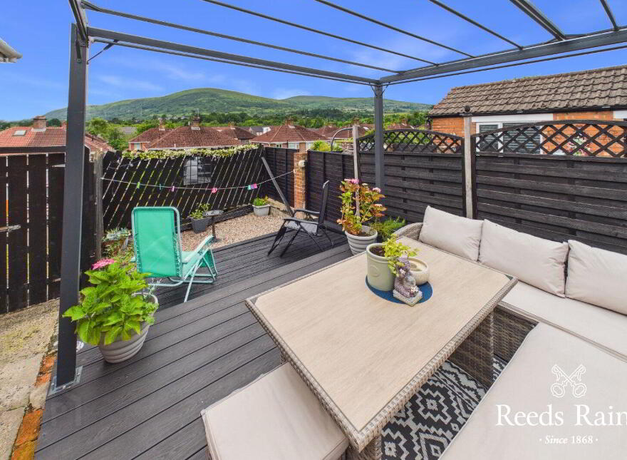24 Mountainview Drive, Belfast, BT14 7GX