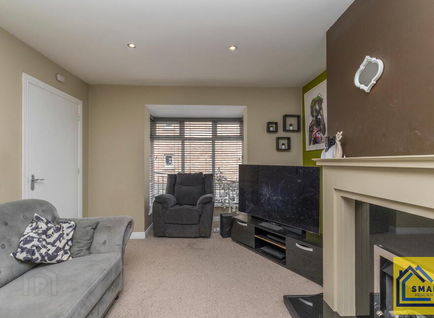 16 Lewis Park, Belfast, BT4 1FE