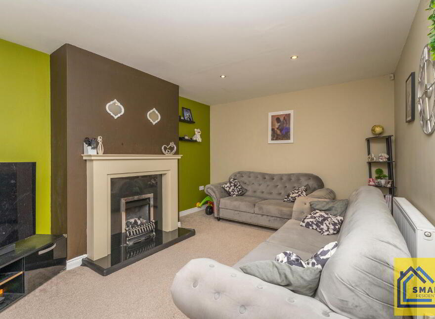 16 Lewis Park, Belfast, BT4 1FE