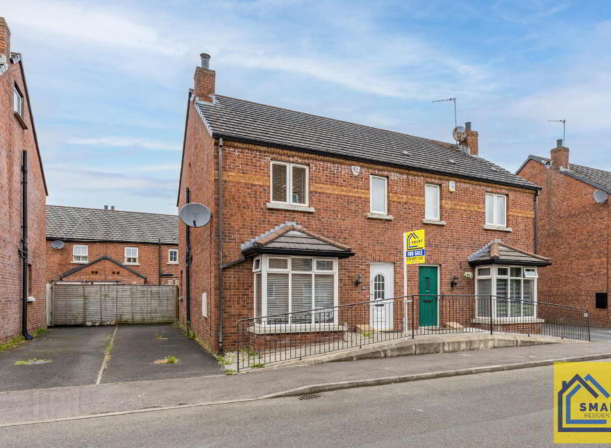 16 Lewis Park, Belfast, BT4 1FE