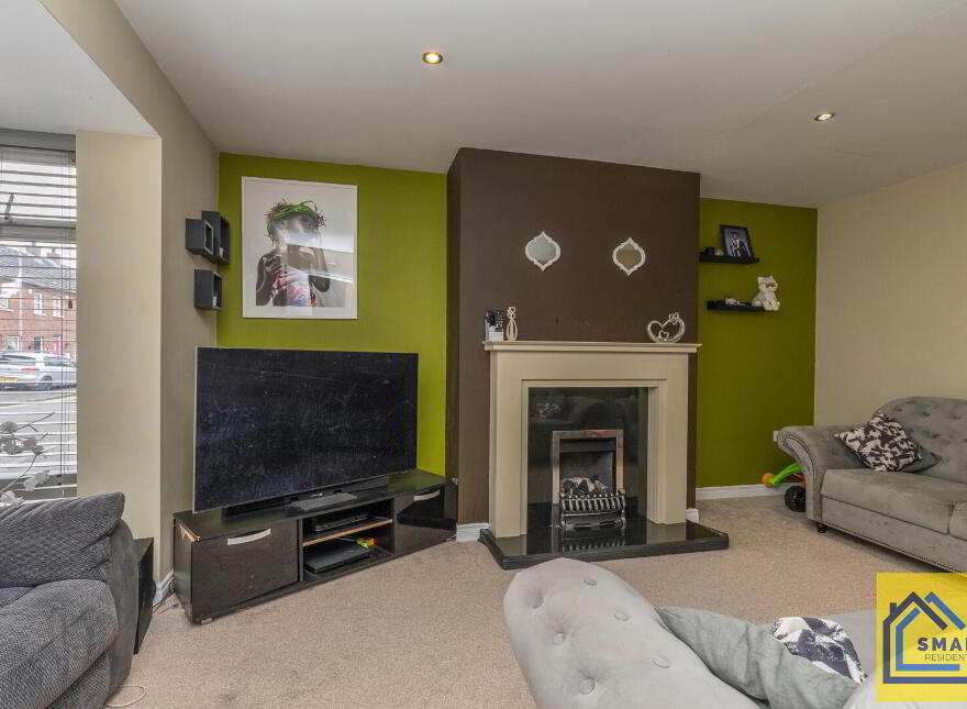 16 Lewis Park, Belfast, BT4 1FE