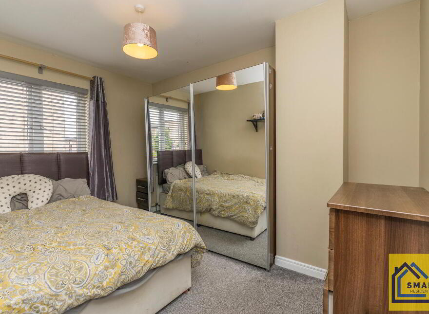 16 Lewis Park, Belfast, BT4 1FE
