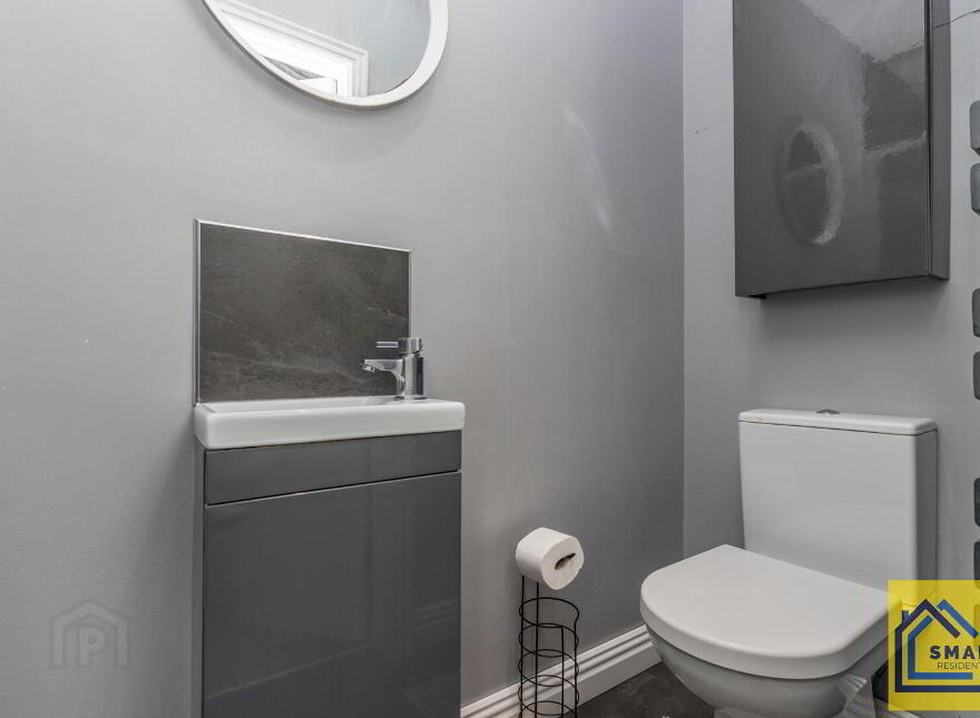 16 Lewis Park, Belfast, BT4 1FE