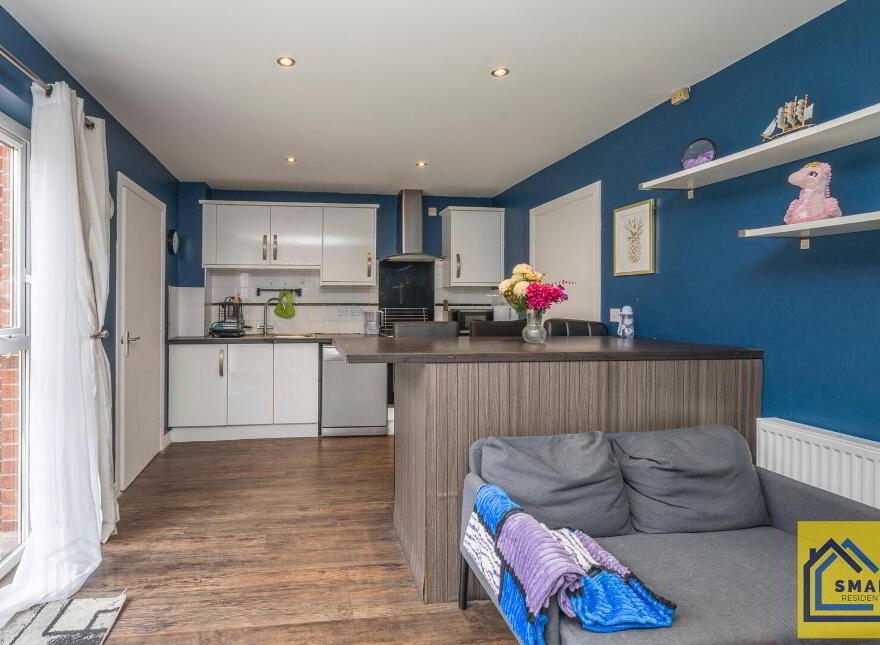 16 Lewis Park, Belfast, BT4 1FE