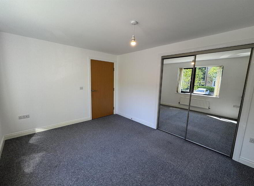 Apt 48, Skye Buildings, Drumadoon Square, Dundonald, Belfast, BT16 2QN