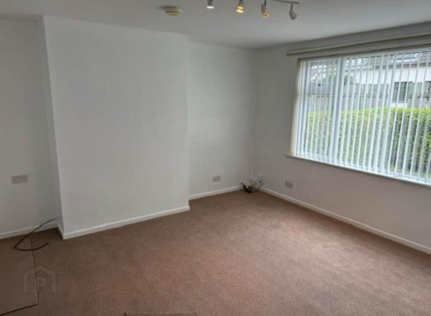 91 Ballystrudder Gardens, Islandmagee, Larne, BT40 3SU