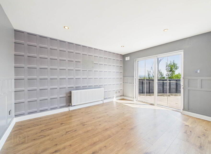 25 Castle Court, Carrickbeg, Carrick-On-Suir, E32DH30