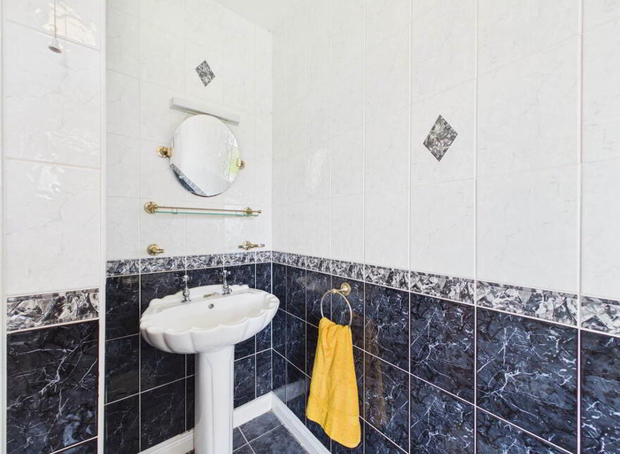 25 Castle Court, Carrickbeg, Carrick-On-Suir, E32DH30