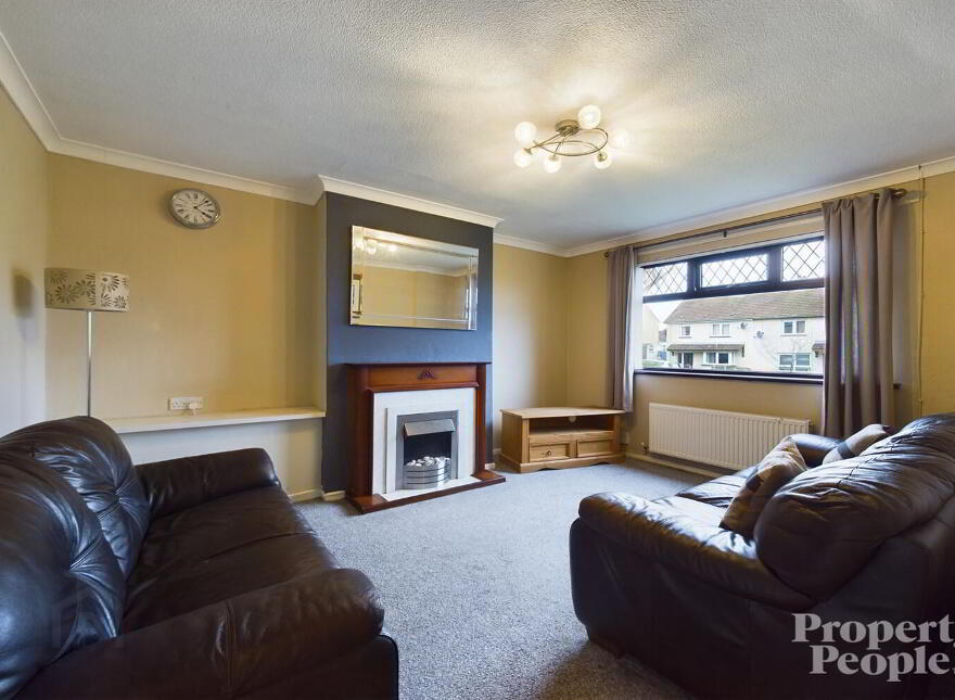 15 Hill Crest, Bangor, BT20 4EH