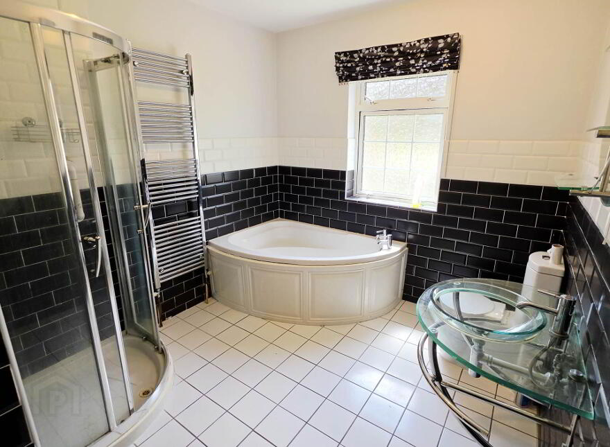 36 Tarmon Brae, Enniskillen, BT74 7LS