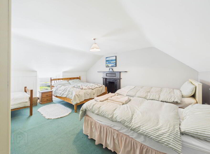 Cloughmoyne, Headford, H91NT28
