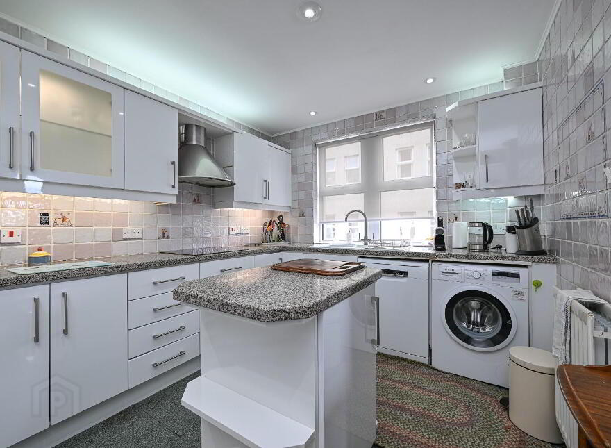 Apt 4 Rockville, 70 Princetown Road, Bangor, BT20 3TD