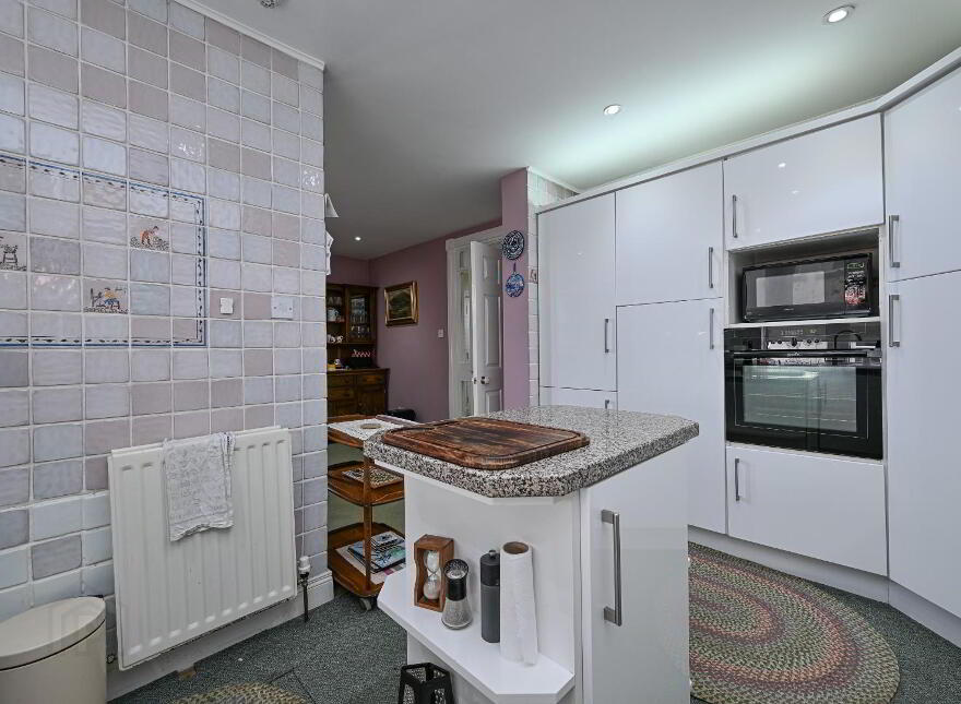 Apt 4 Rockville, 70 Princetown Road, Bangor, BT20 3TD