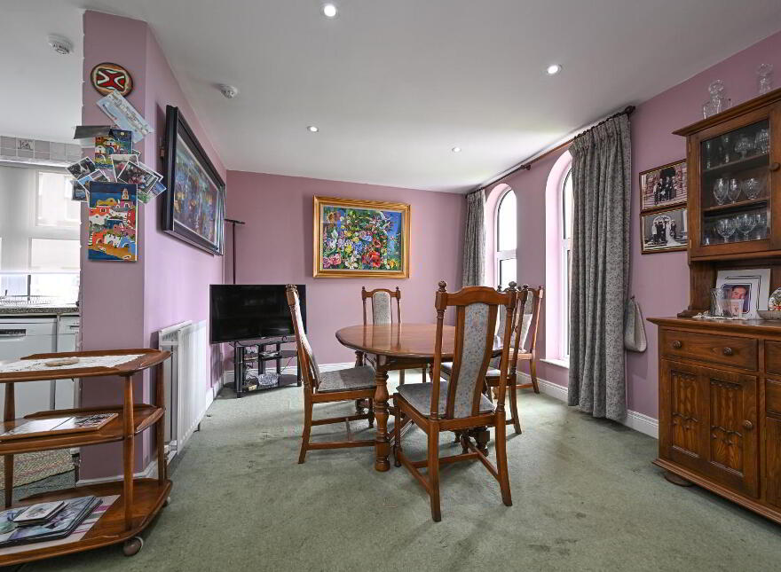 Apt 4 Rockville, 70 Princetown Road, Bangor, BT20 3TD