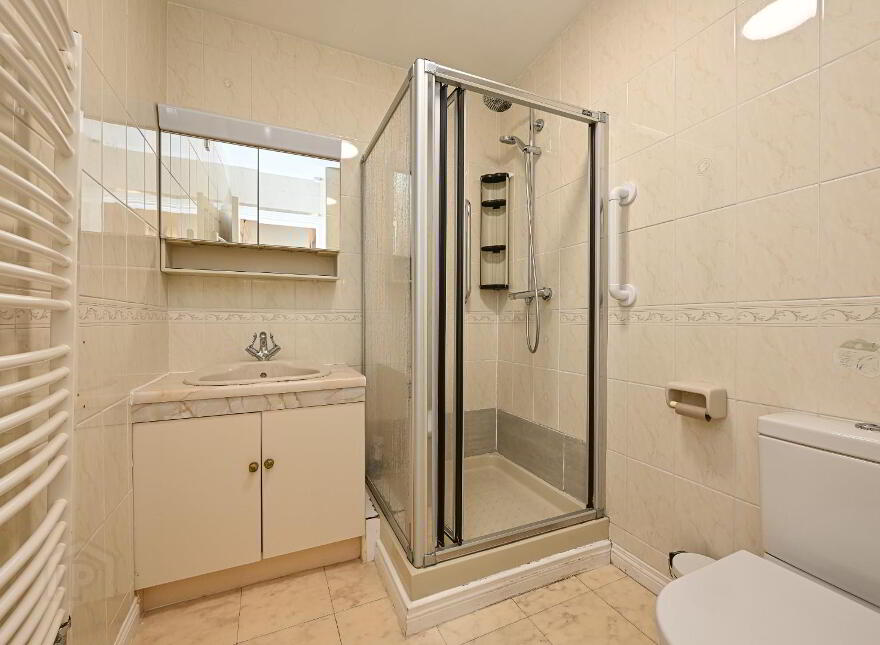 Apt 4 Rockville, 70 Princetown Road, Bangor, BT20 3TD