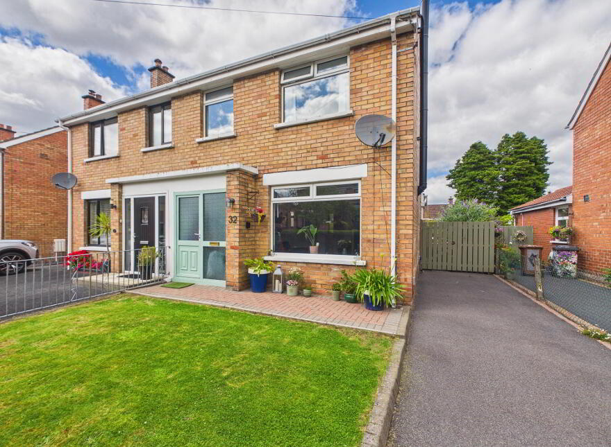 32 Wynchurch Avenue, Belfast, BT6 0JQ