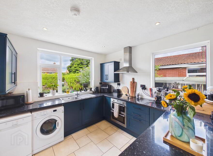 32 Wynchurch Avenue, Belfast, BT6 0JQ
