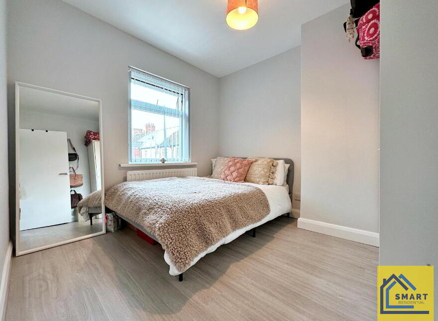 7 Strandburn Parade, Belfast, BT4 1LZ