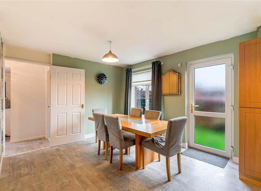33 Woodside View, Belfast, BT17 0ST