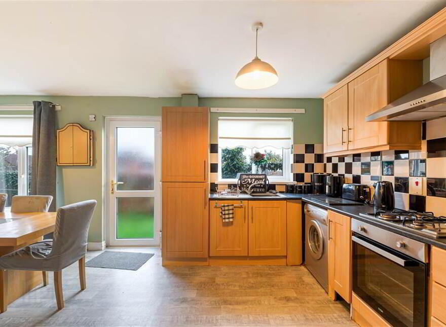 33 Woodside View, Belfast, BT17 0ST