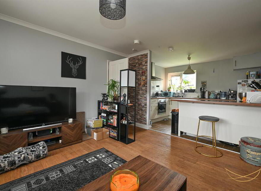 11b Greenview Place, Antrim, BT41 4EP