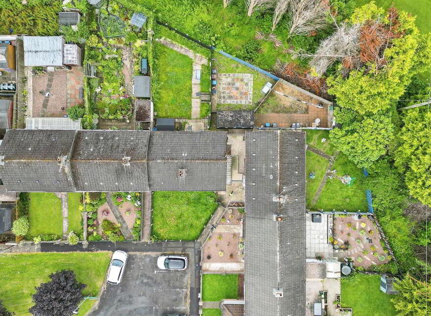 11b Greenview Place, Antrim, BT41 4EP