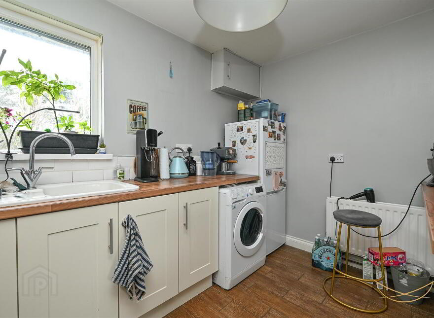 11b Greenview Place, Antrim, BT41 4EP