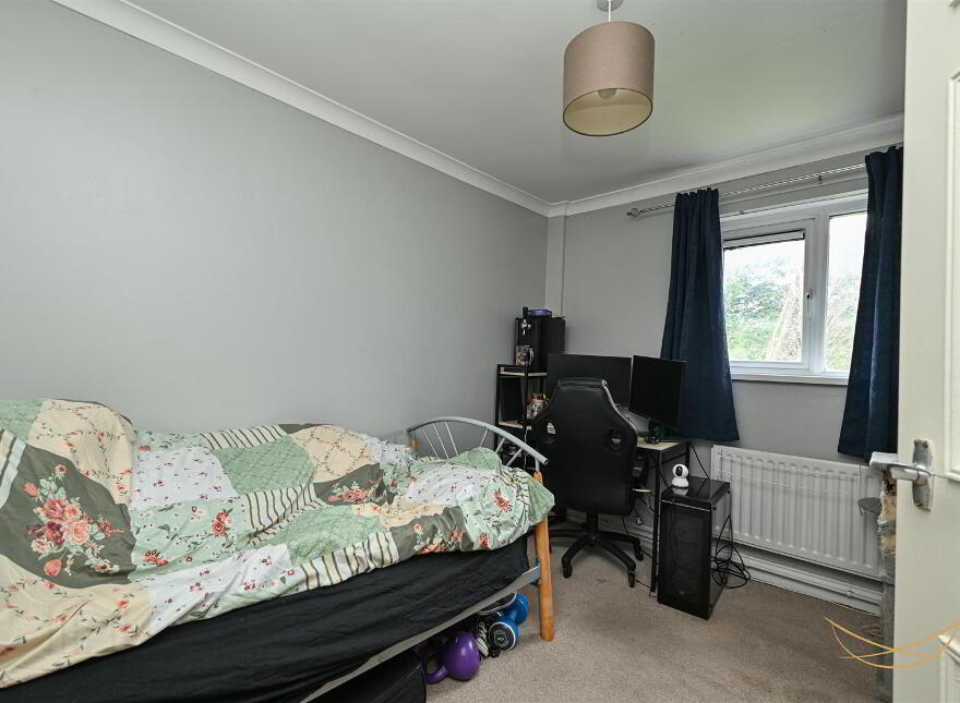 11b Greenview Place, Antrim, BT41 4EP