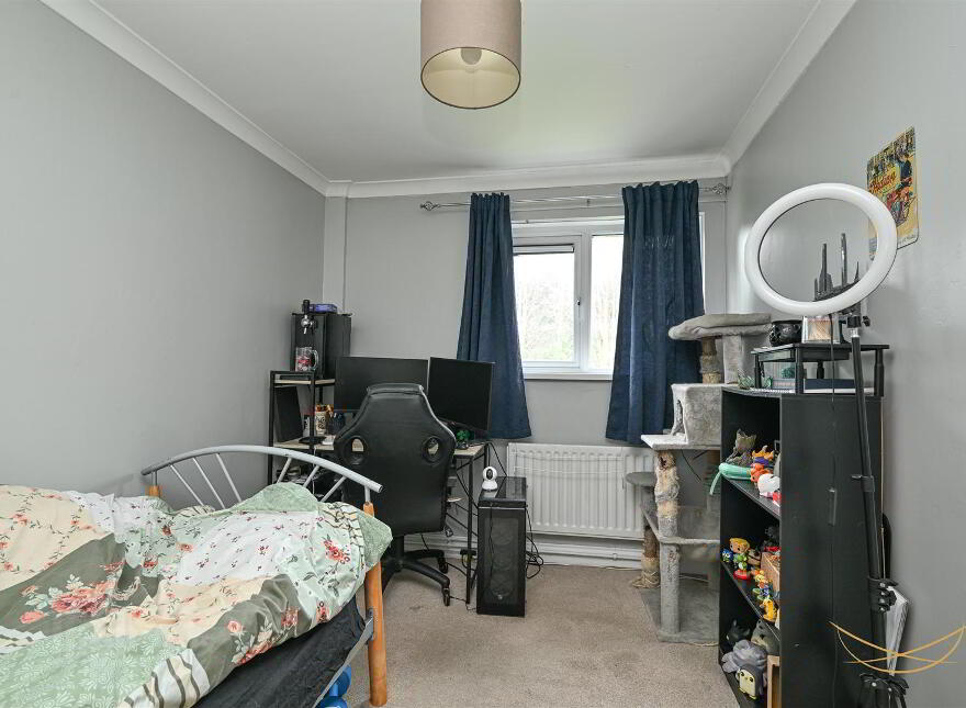 11b Greenview Place, Antrim, BT41 4EP