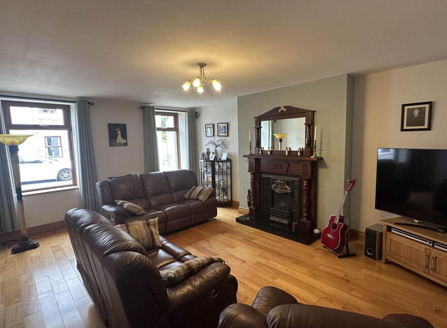 53 Malin Road, Moville, F93D1HN