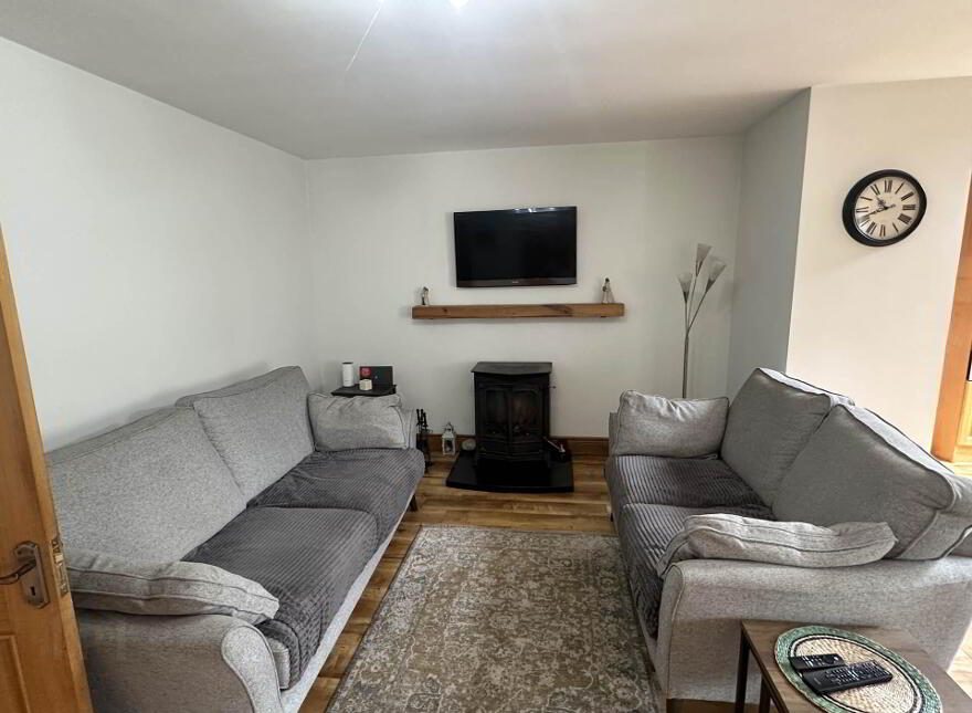 53 Malin Road, Moville, F93D1HN