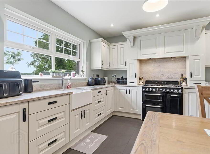 14 Cockhill Road, Ballymena, BT42 2JP