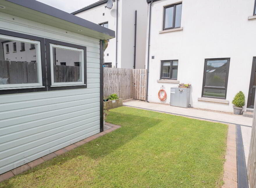 52 Rowan Glynn, Maghera, BT46 5FG