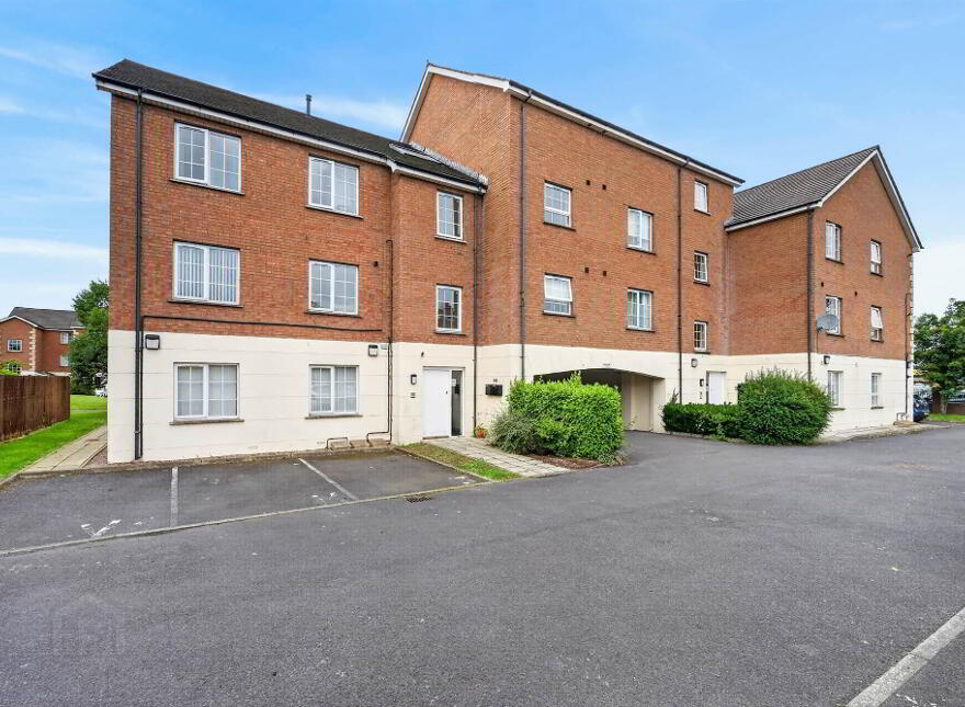 Apt 35 The Courtyard, 222 Castlereagh Road, Belfast, BT5 5FZ