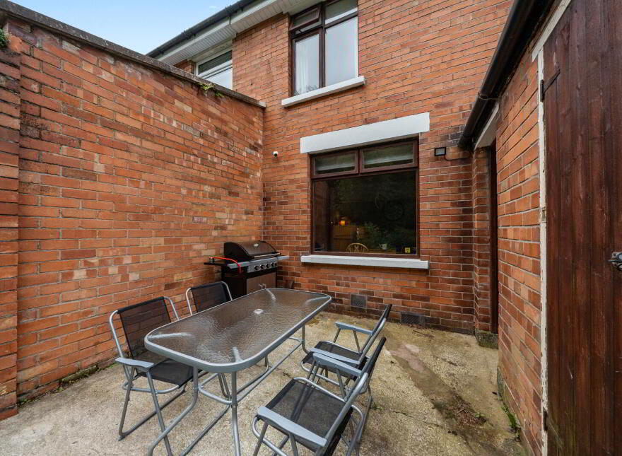48 Lansdowne Park, Belfast, BT15 4AG