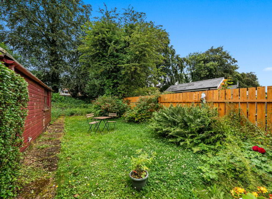 48 Lansdowne Park, Belfast, BT15 4AG