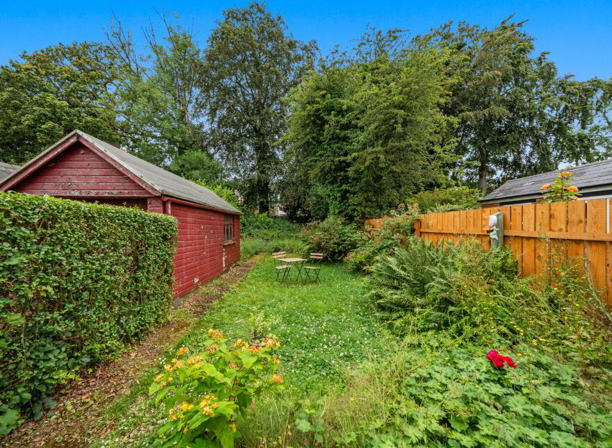 48 Lansdowne Park, Belfast, BT15 4AG