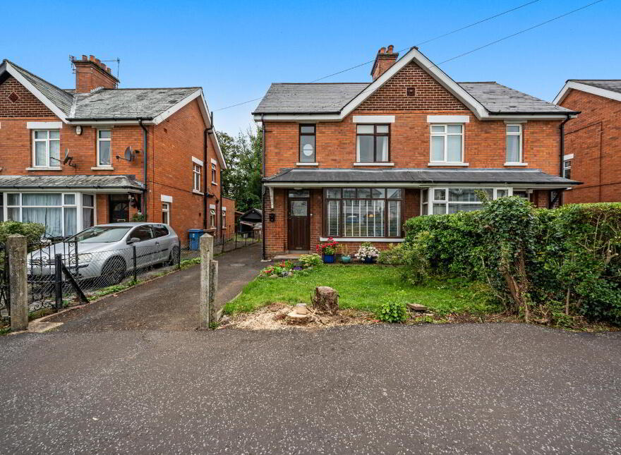 48 Lansdowne Park, Belfast, BT15 4AG