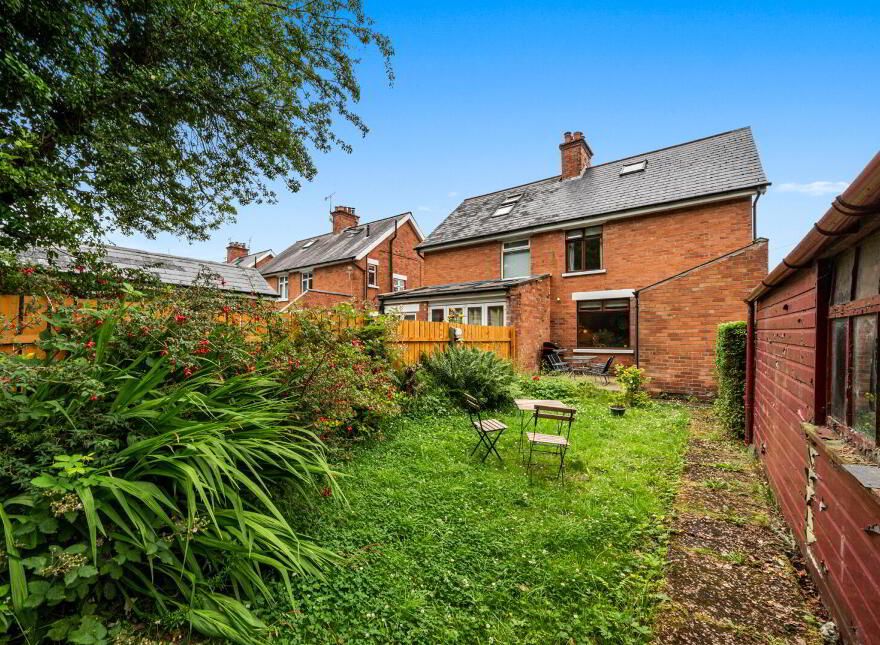 48 Lansdowne Park, Belfast, BT15 4AG