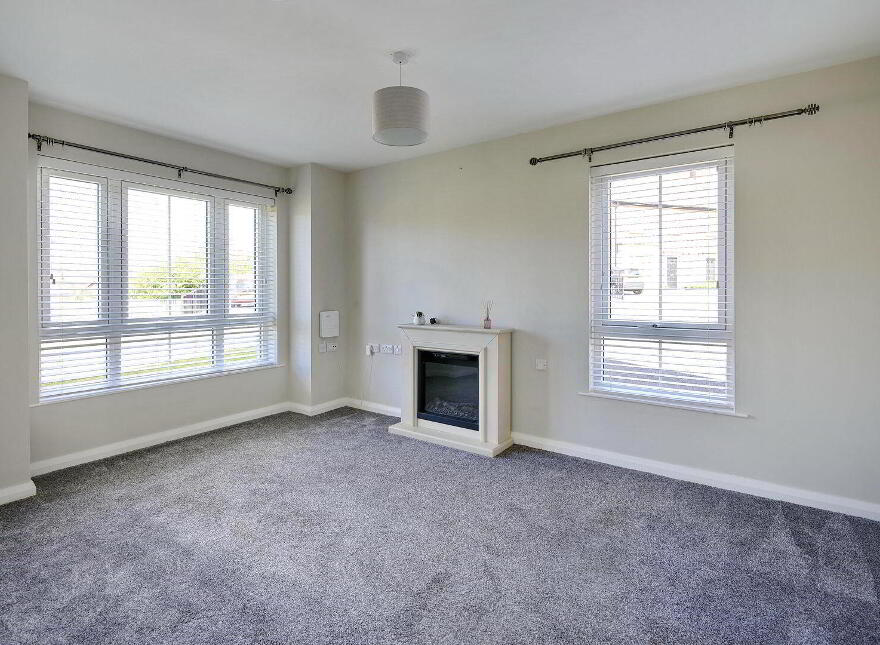 6 Fort Green, Bangor, BT19 7BG