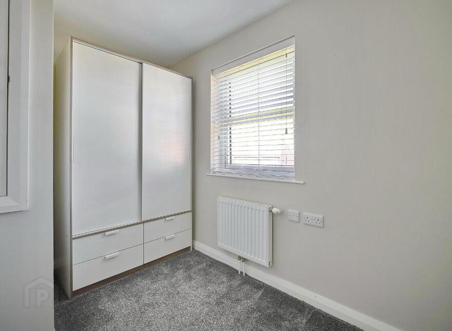 6 Fort Green, Bangor, BT19 7BG
