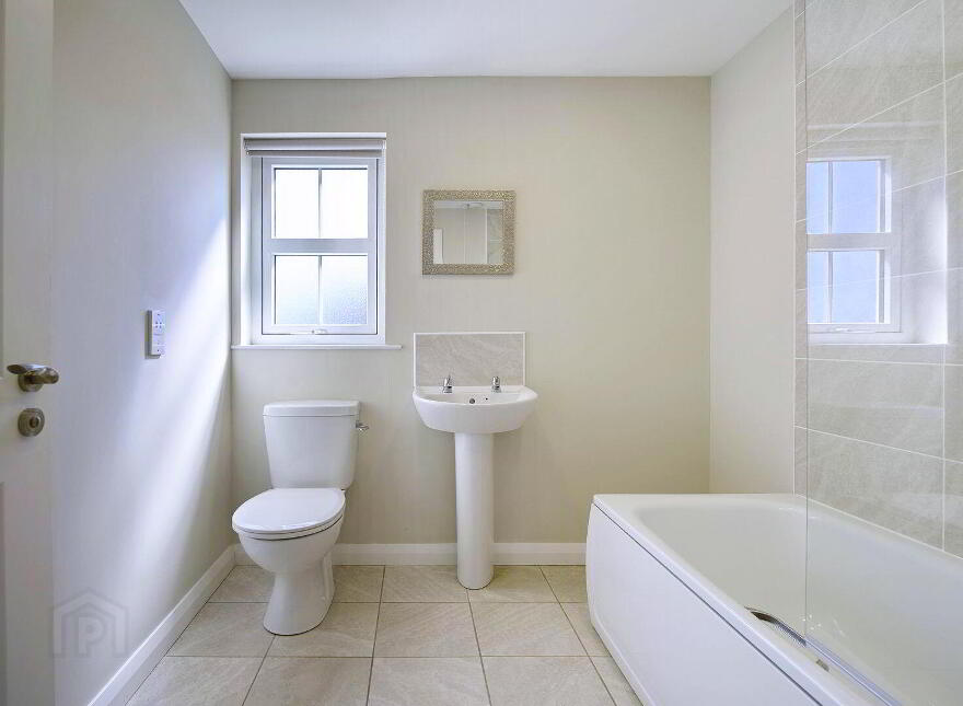 6 Fort Green, Bangor, BT19 7BG