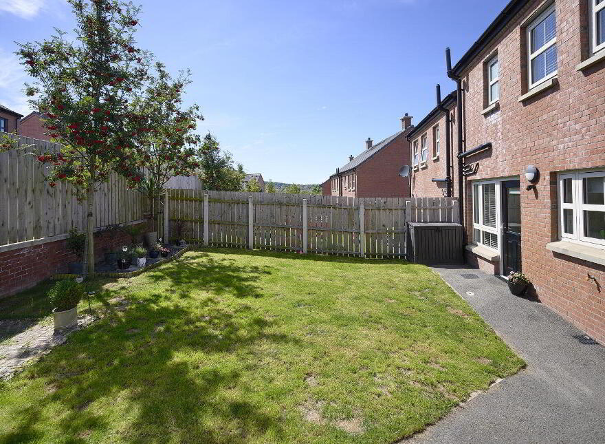 6 Fort Green, Bangor, BT19 7BG