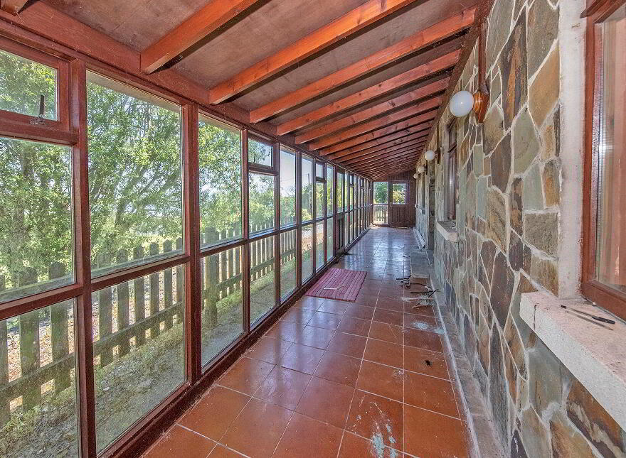 Tower Hill, Ardmore, P36DH36