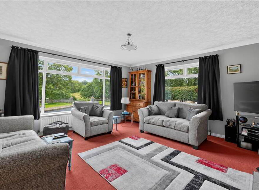 8 Fort Road, Dundrod, Lisburn, BT29 4HT