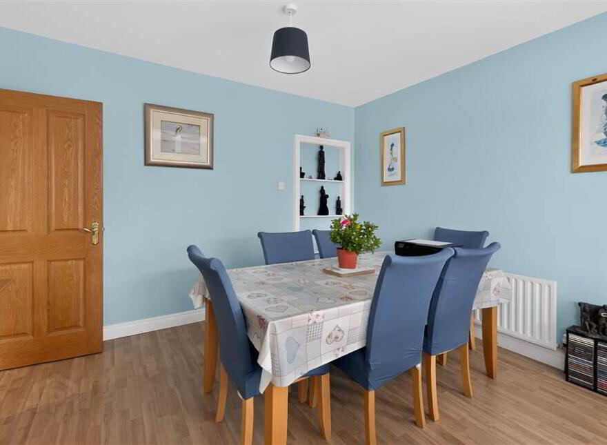 8 Fort Road, Dundrod, Lisburn, BT29 4HT