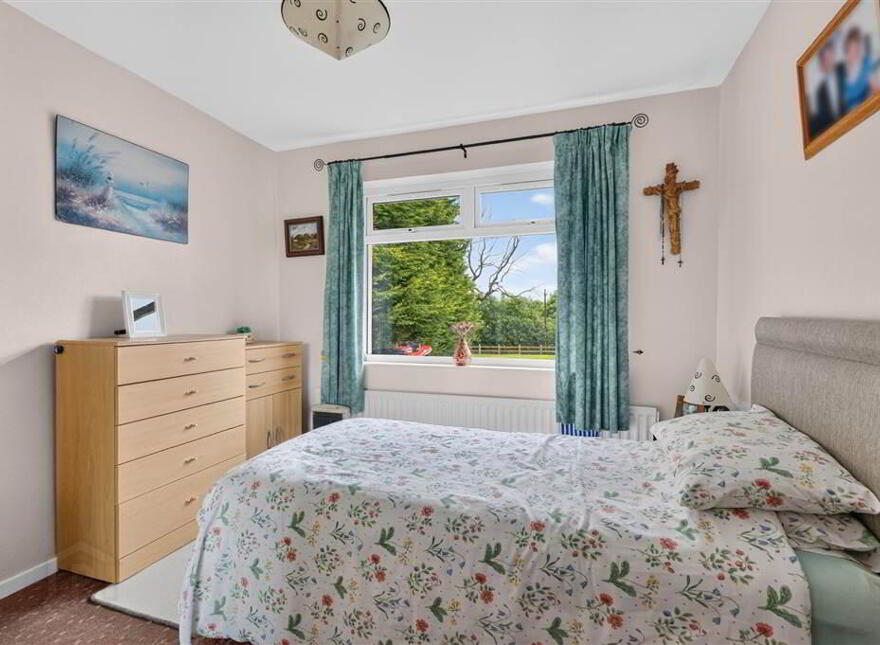 8 Fort Road, Dundrod, Lisburn, BT29 4HT