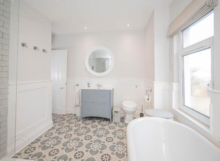 30 Cyprus Park, Belfast, BT5 6EA